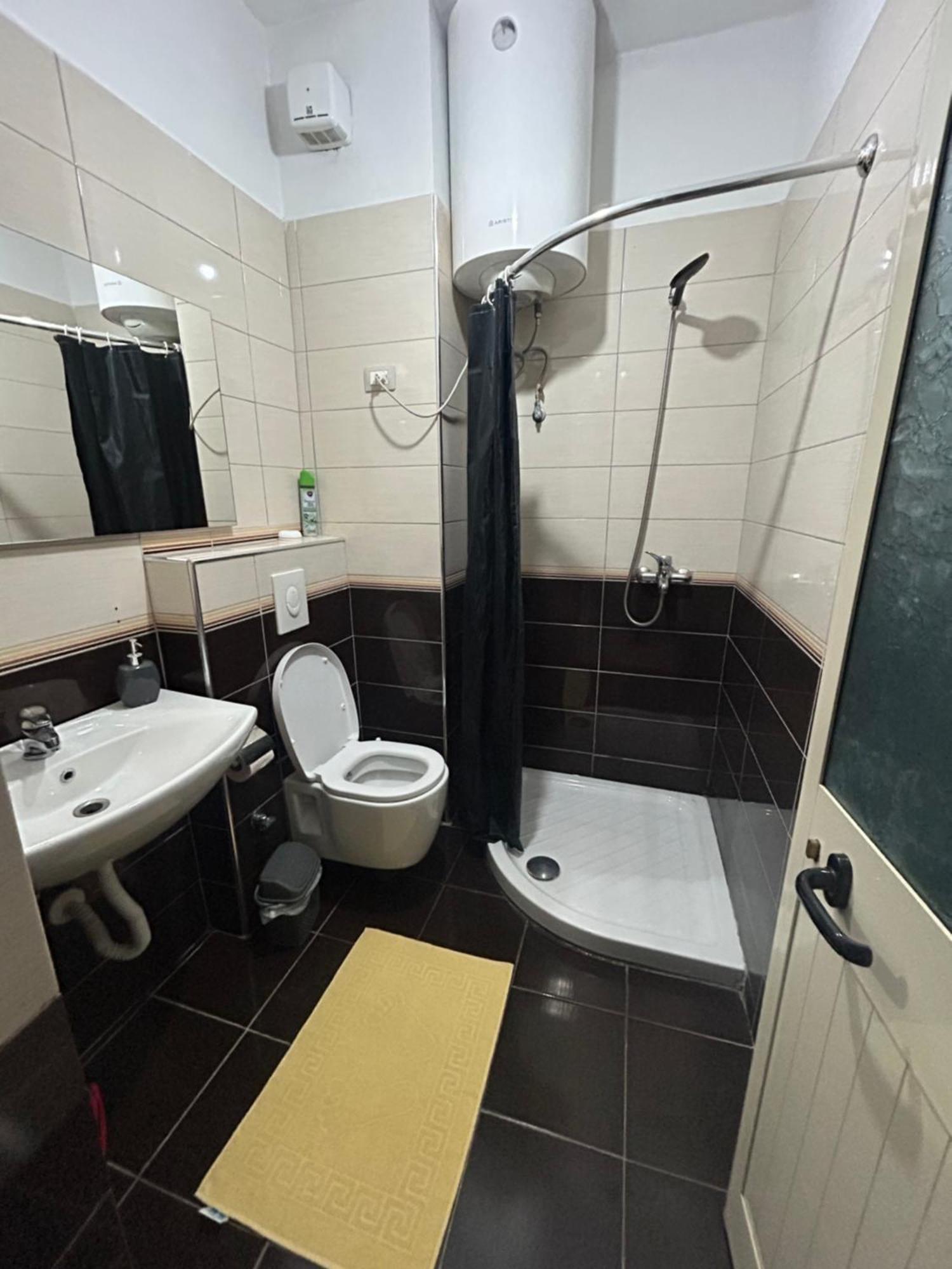 A&X Cozy And Tranquil Apartment - 24H Self Check-In ติรานา ภายนอก รูปภาพ